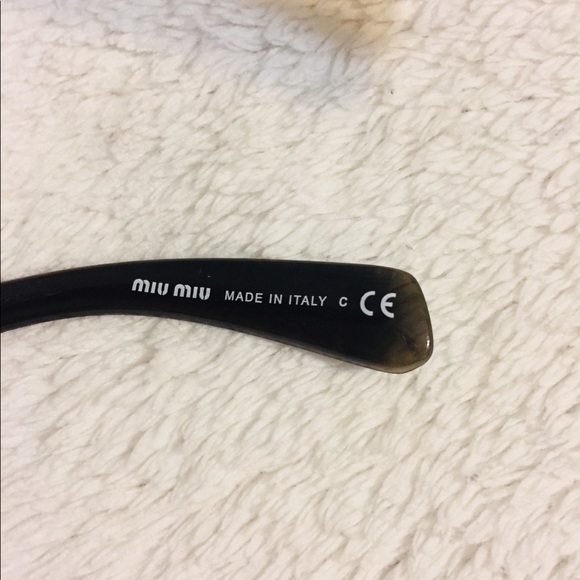 Authentic miu miu women Sunglases - Picture 5 of 8